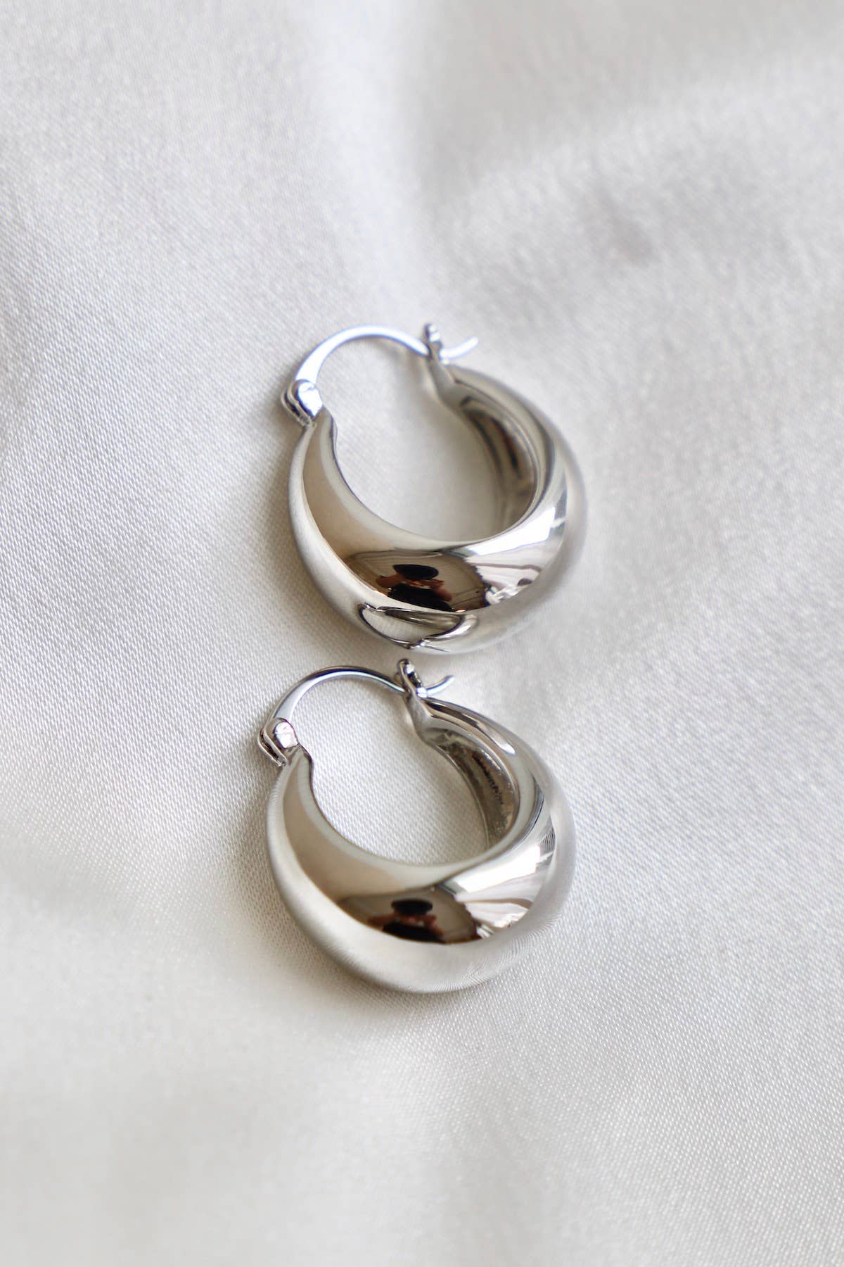 Coco Chunky Hoop