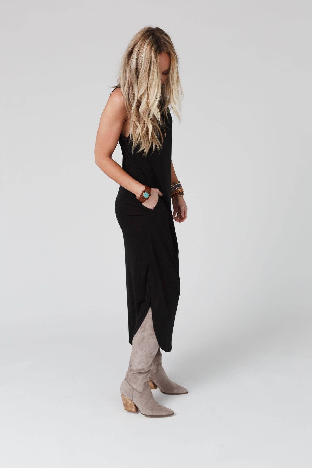 Cassie Sleeveless Pocket Slinky Maxi Dress - November Moon