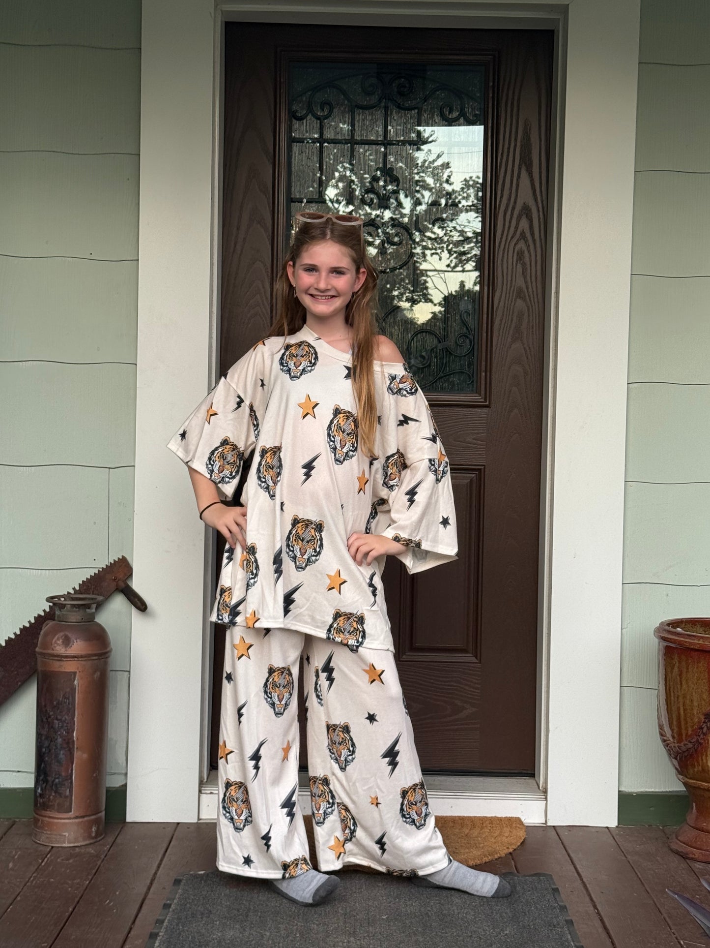 Tiger & Lightning Print Set