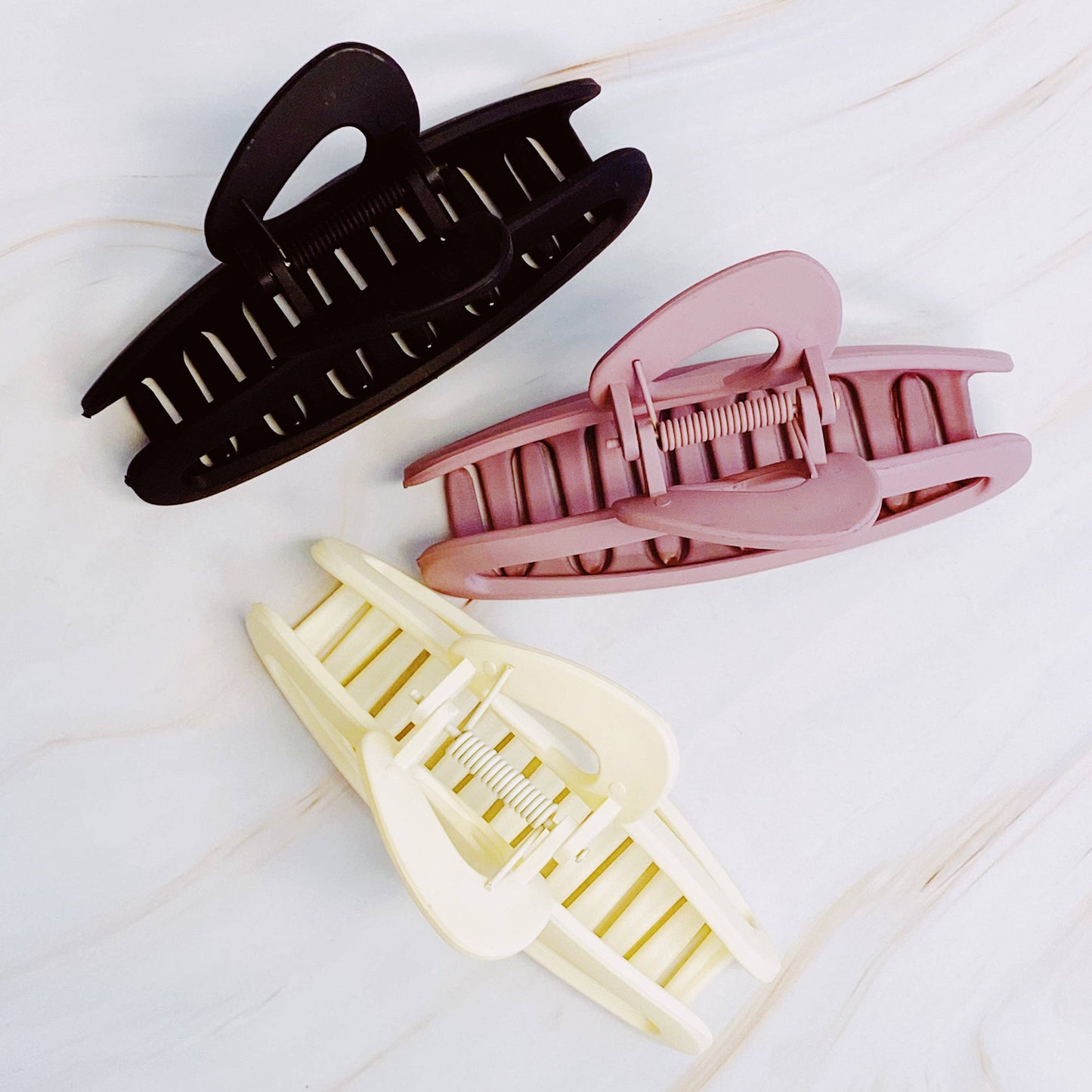 Retro Hair Claw Clip