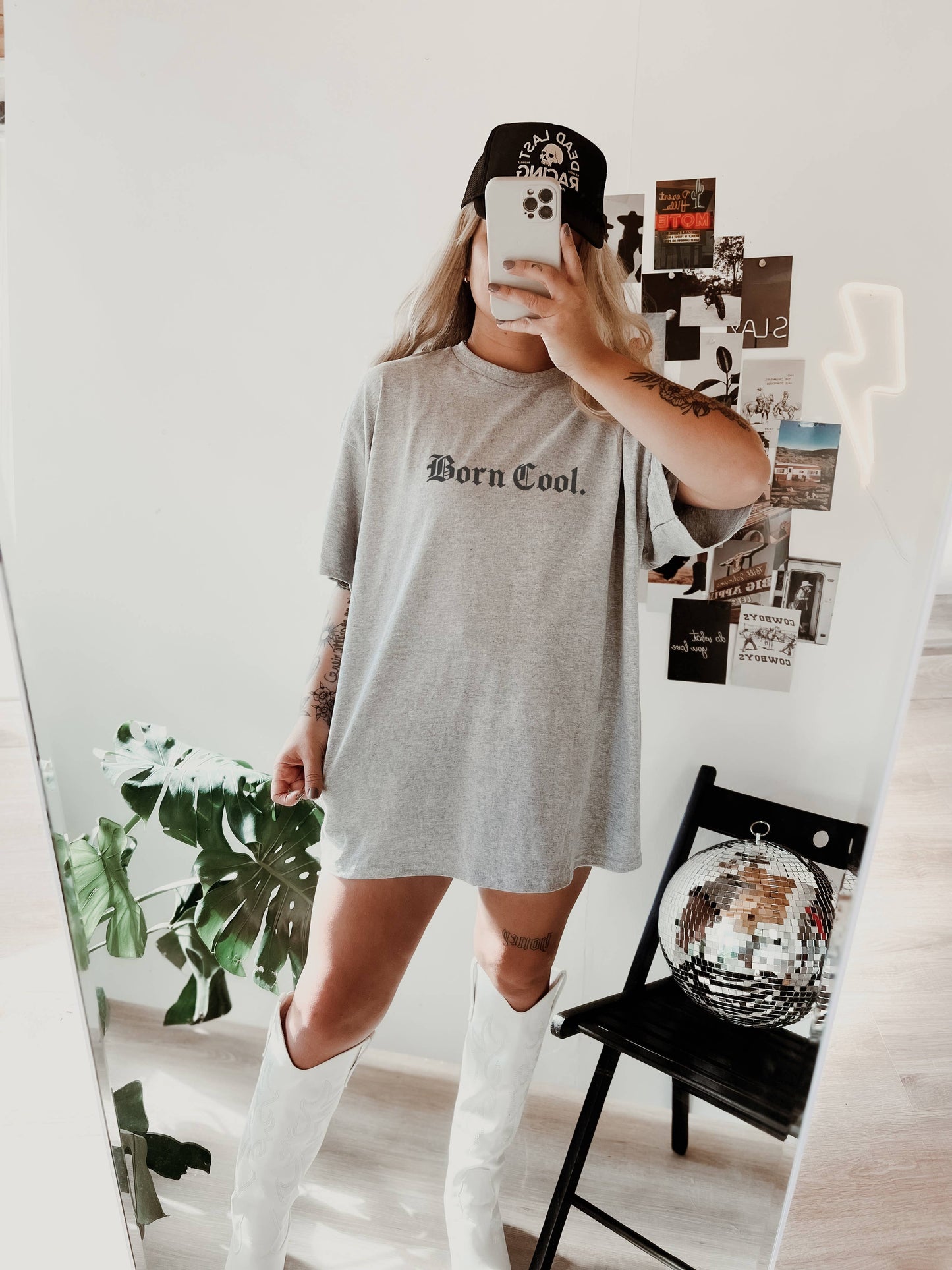 BORN COOL TEE - November Moon