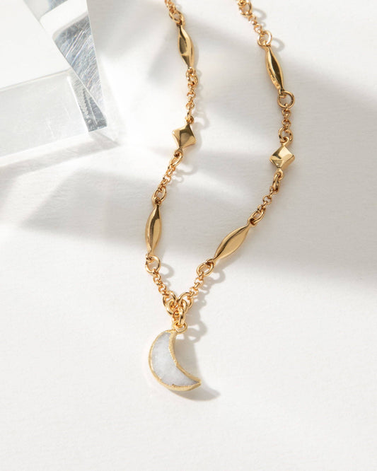 Dolce Luna Moonstone Necklace