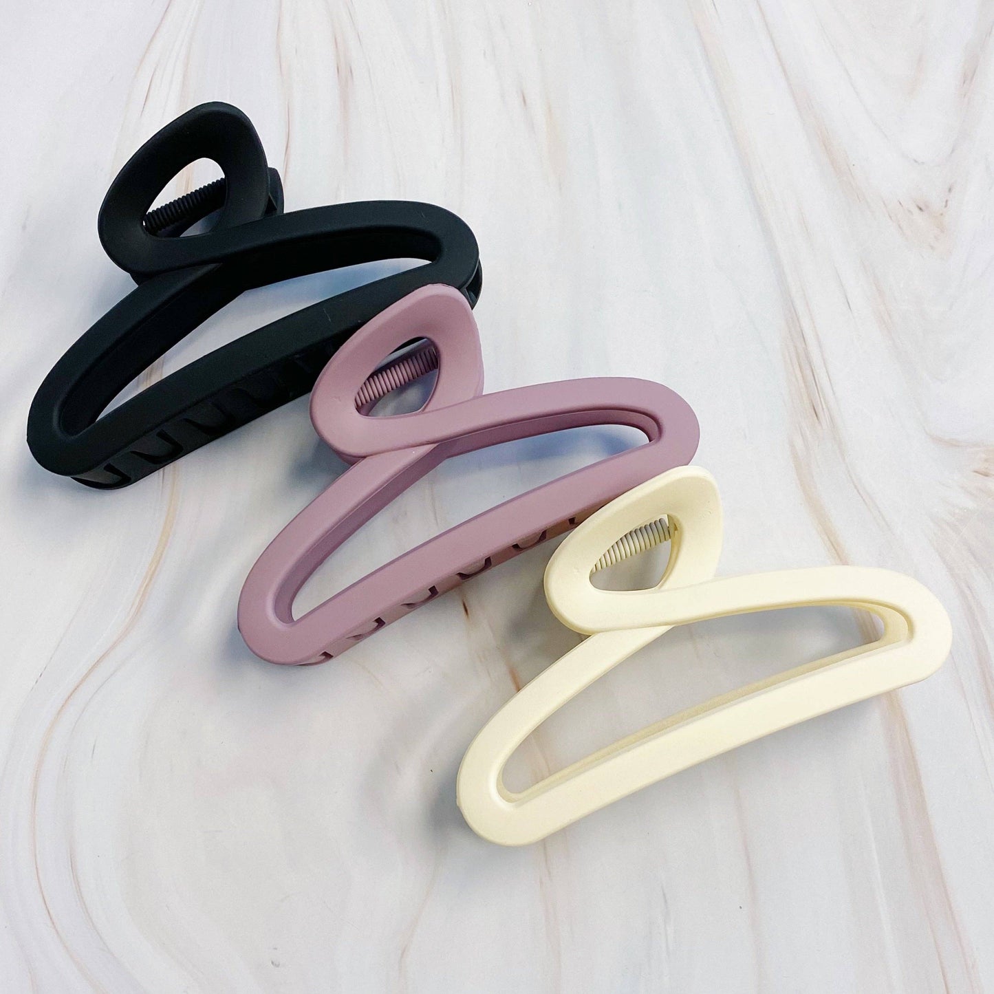 Retro Hair Claw Clip