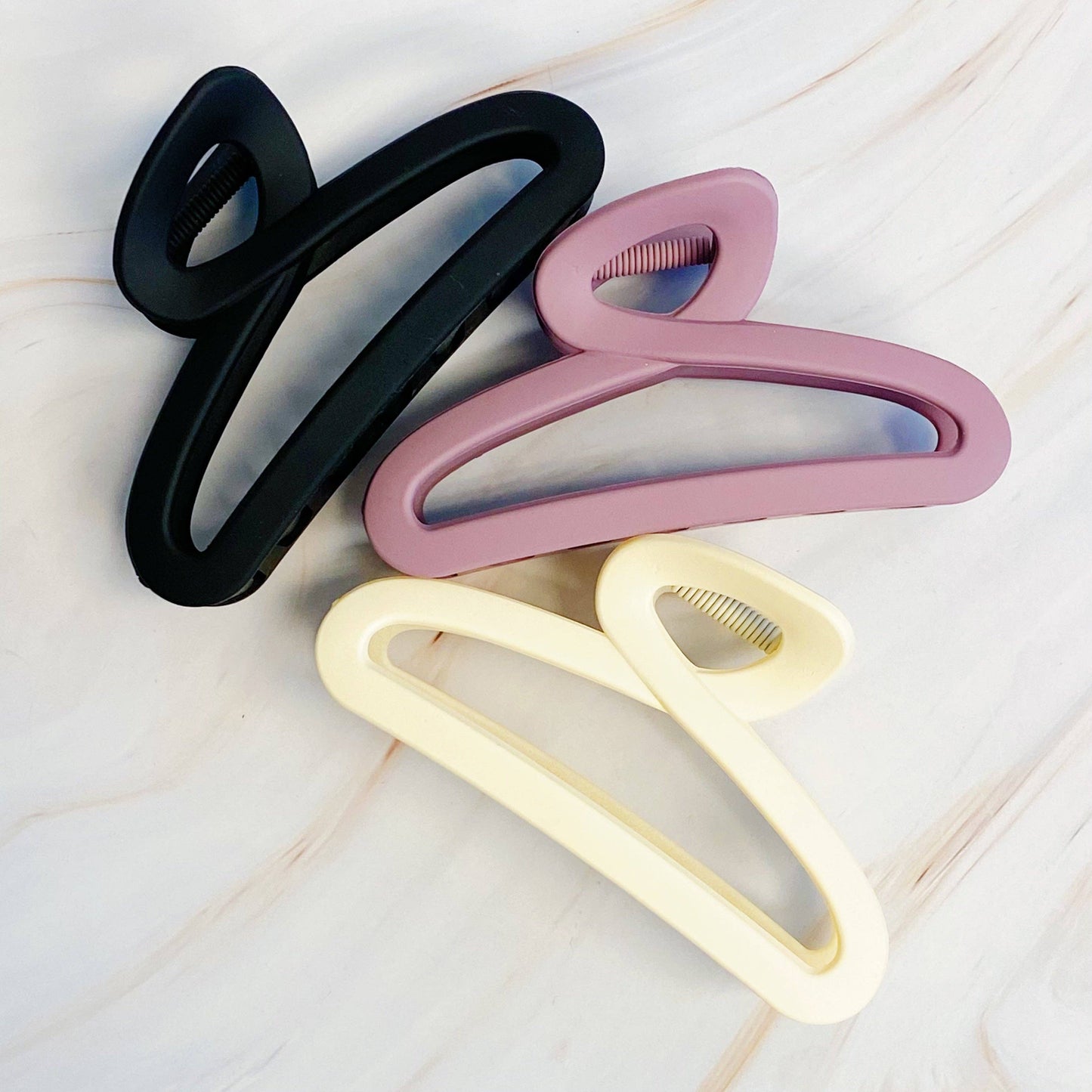 Retro Hair Claw Clip